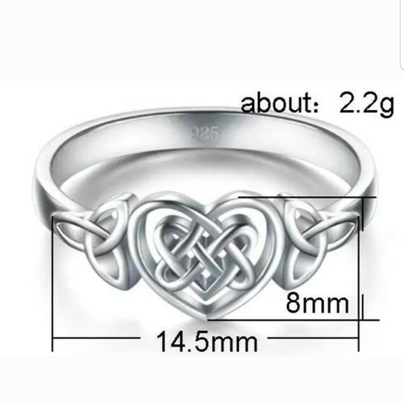 Heart shaped stamped S925 sterling silver ring - Picture 3 of 6